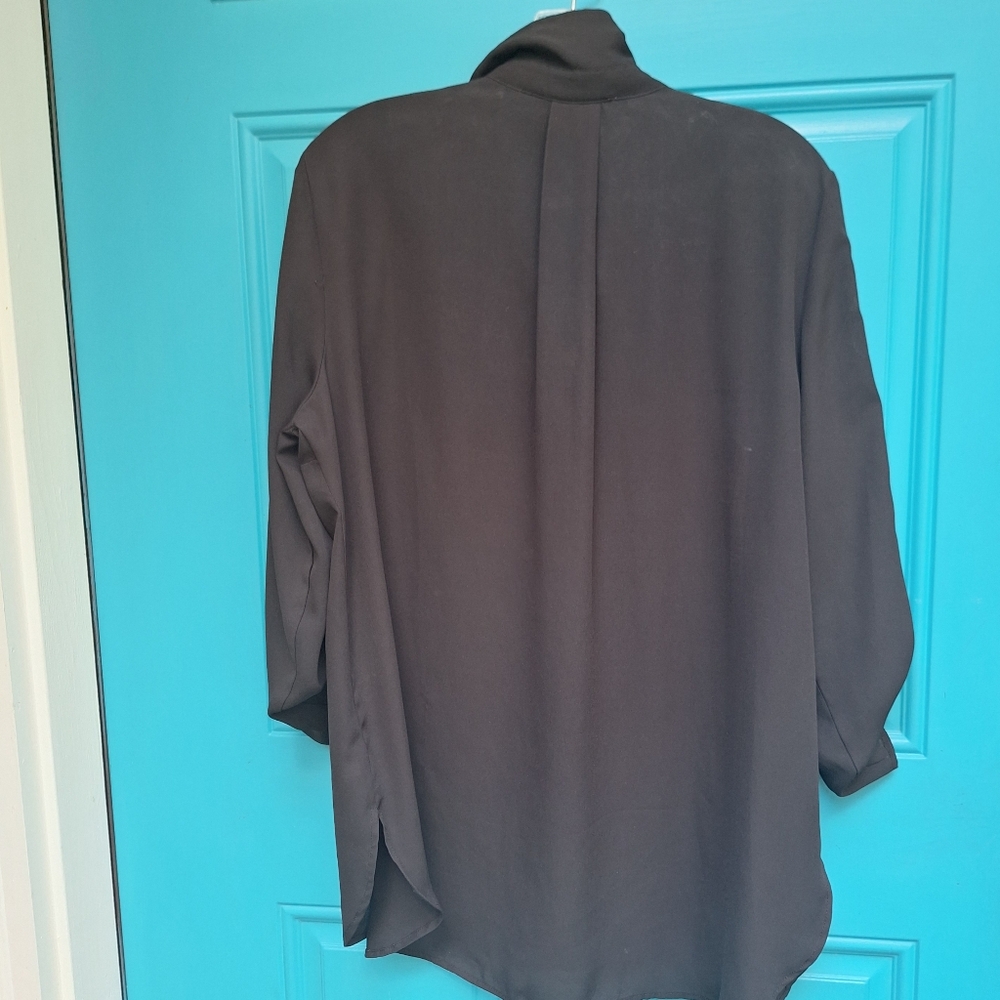 Michael Kors Top Blouse Zipper 3/4 Long Sleeves Collar Pockets Logo Hardware M - Picture 13 of 14